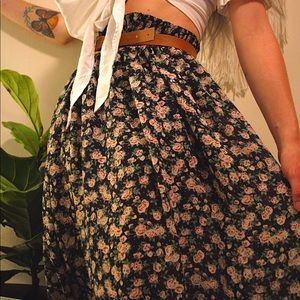 Floral maxi skirt